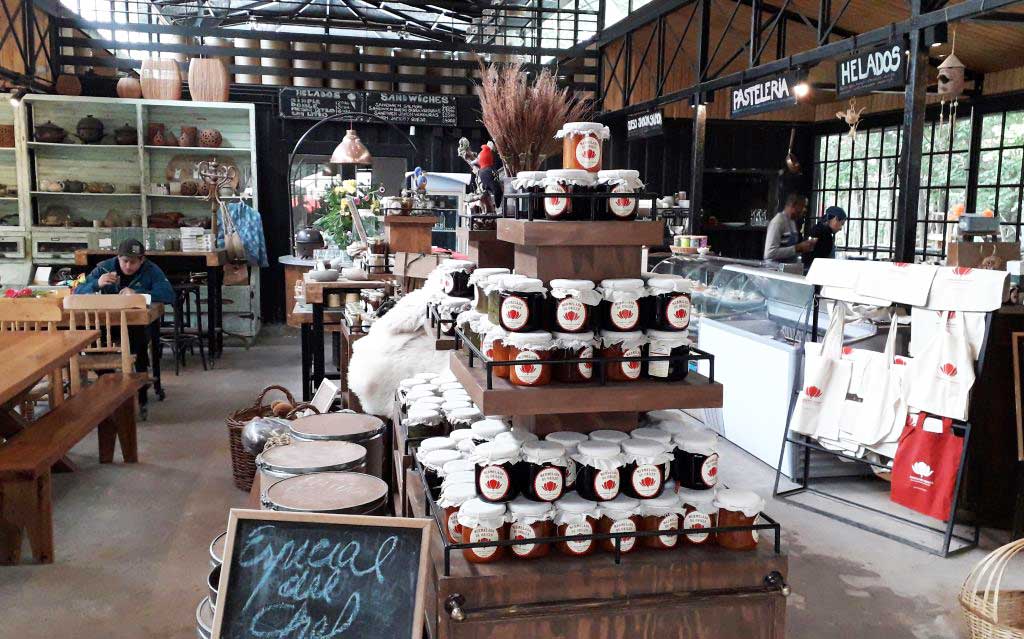 Inside Mercado Origen Shop and Restaurant in Pirque