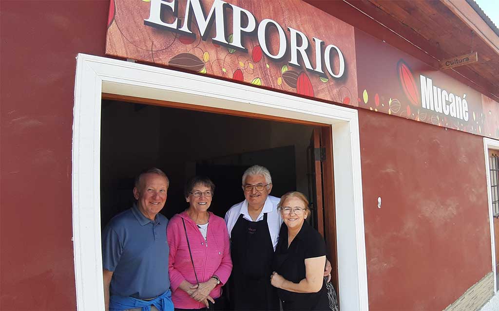 The owners of Mucane Xocolateria with guests