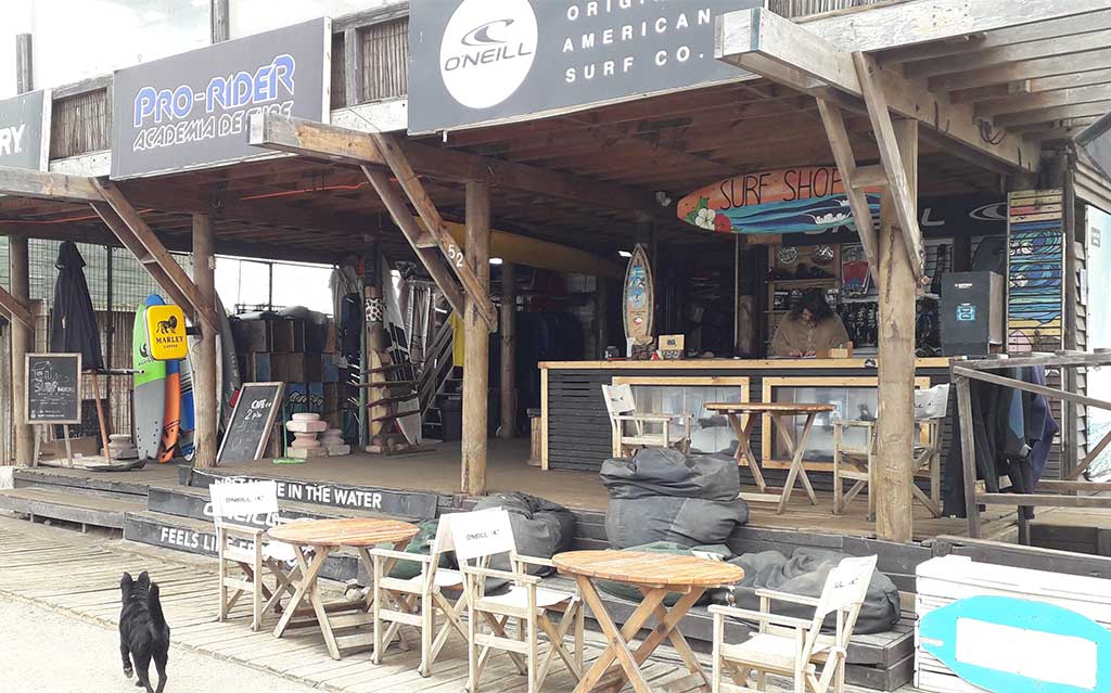 Surf shop in Concon
