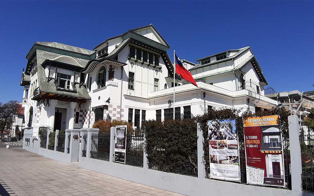Palacio Baburizza on Paseo Yugoslavo in Valparaiso