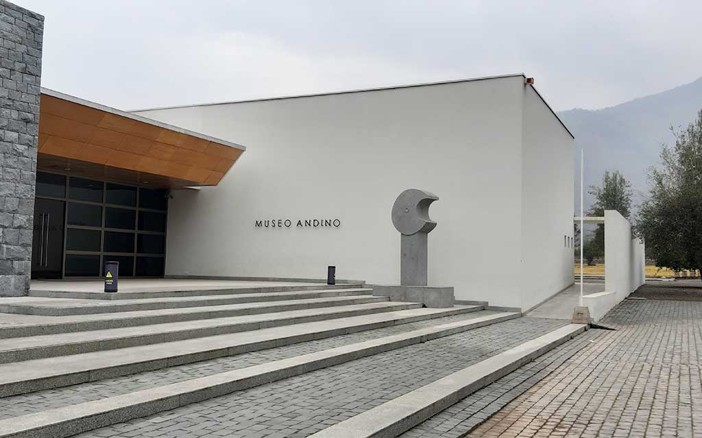 Museo Andino at Viña Santa Rita