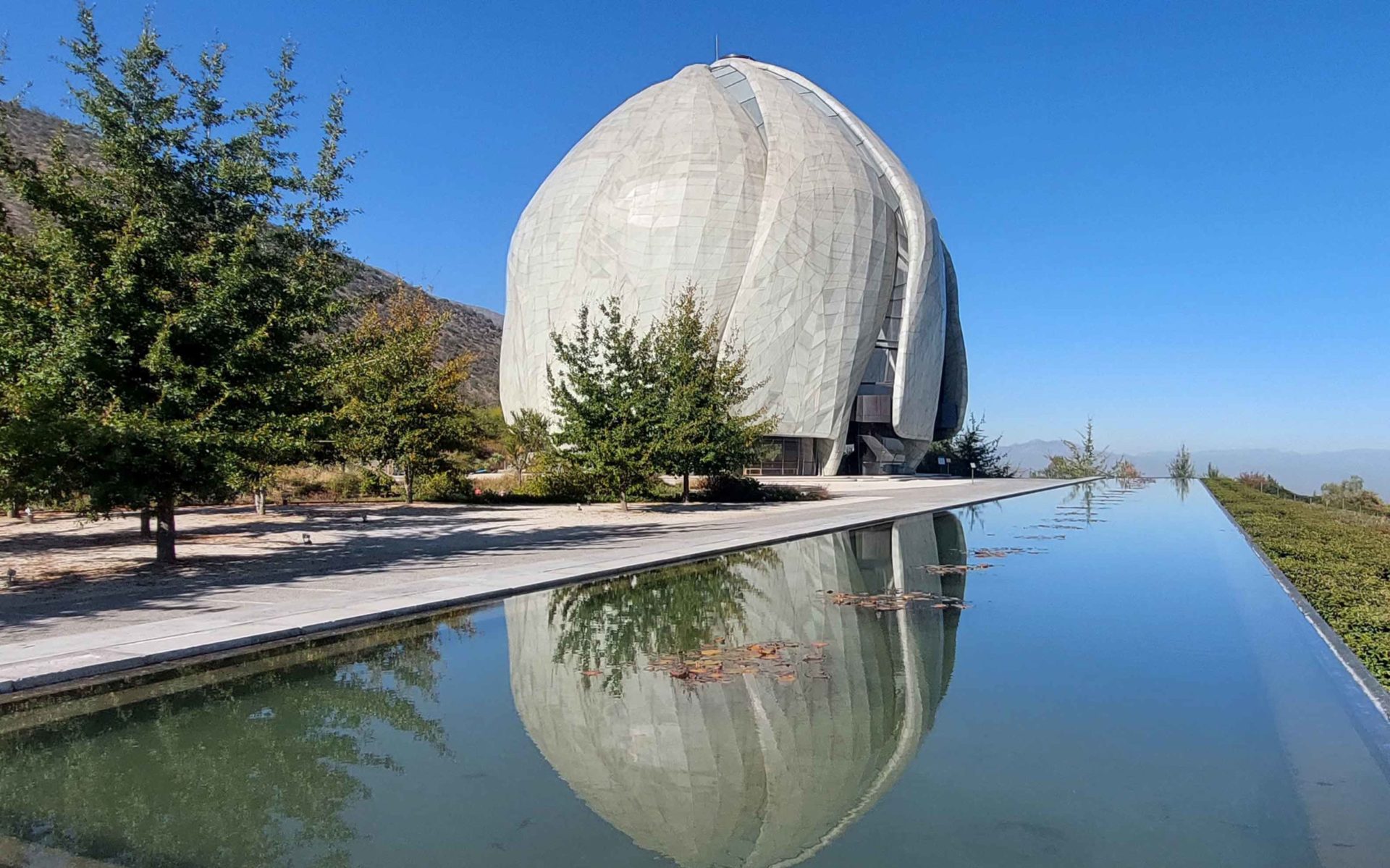 Bahai Temple